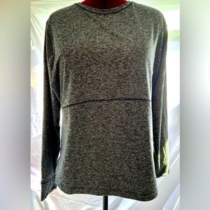 Women's Plushcious Long Sleeve Crew Shirt by Duluth Trading. XL